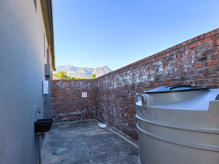 4 Bedroom Property for Sale in Cherry Creek Country Estate Western Cape